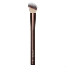Load image into Gallery viewer, Hourglass No.15 Angled Makeup Brush Soft Bristles for Blush Contour Foundation