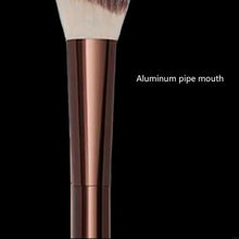 Load image into Gallery viewer, Hourglass No.15 Angled Makeup Brush Soft Bristles for Blush Contour Foundation